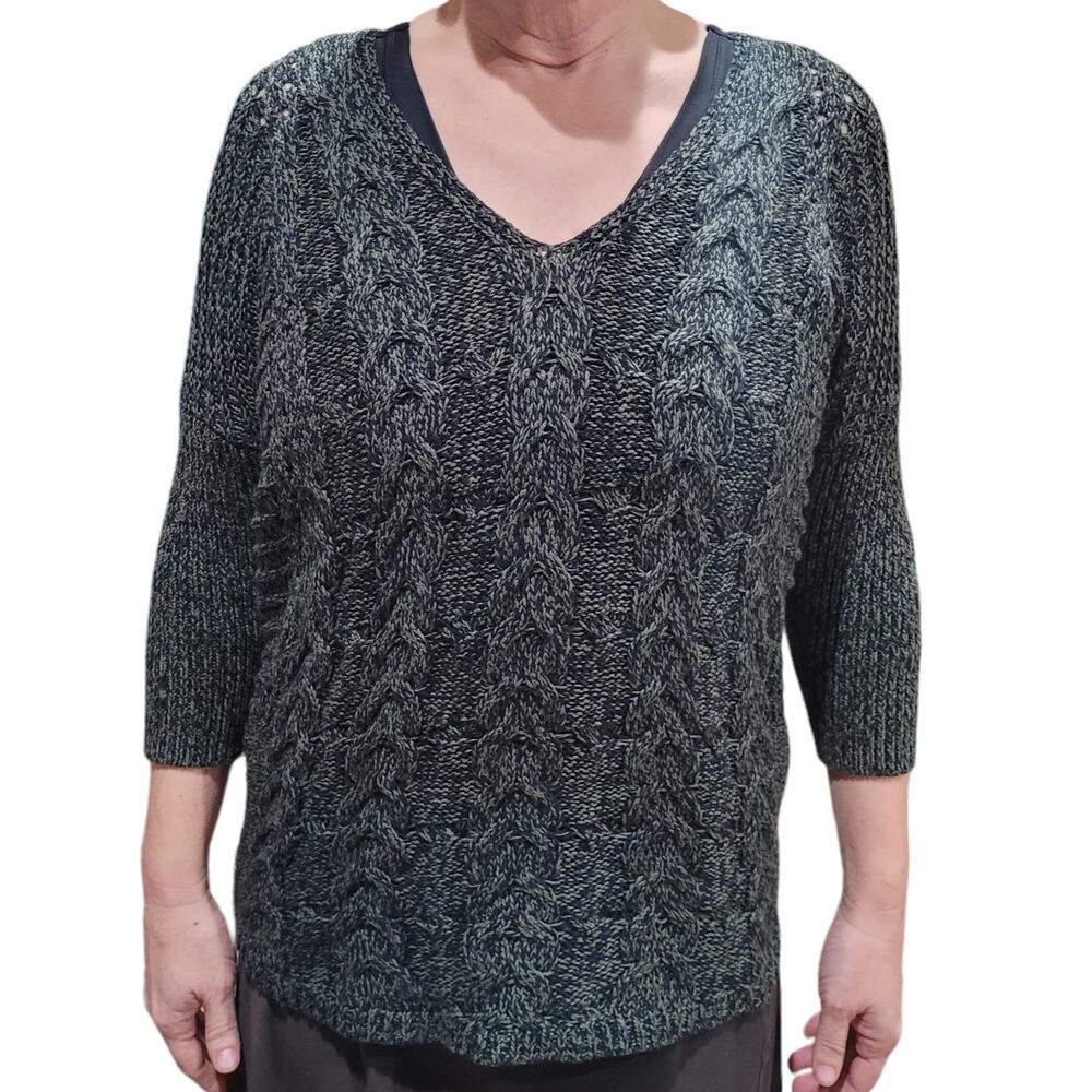 Express Gray Speckled Knit Sweater Sz S 3/4 Sleeve V-Neck Cozy Capsule Classic